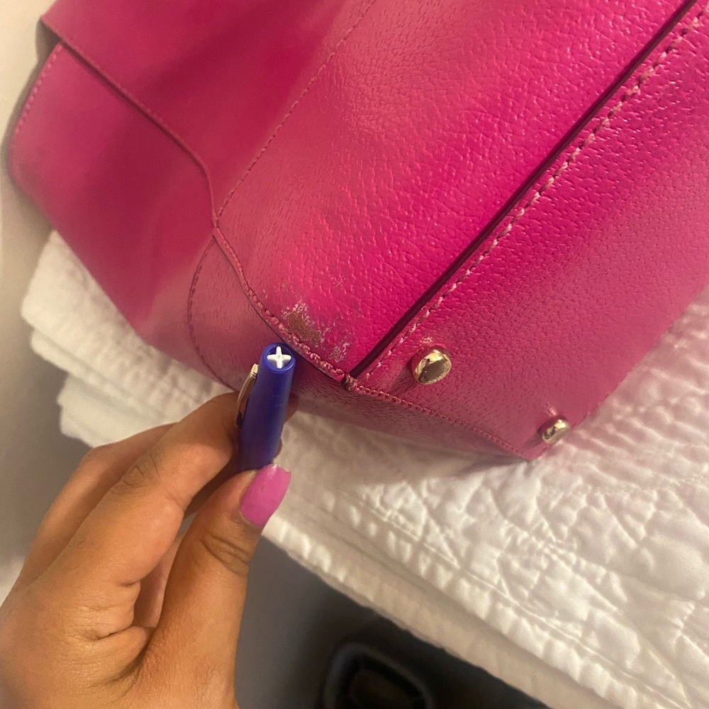 Kate Spade Pink purse— reposhed item - Picture 4 of 7